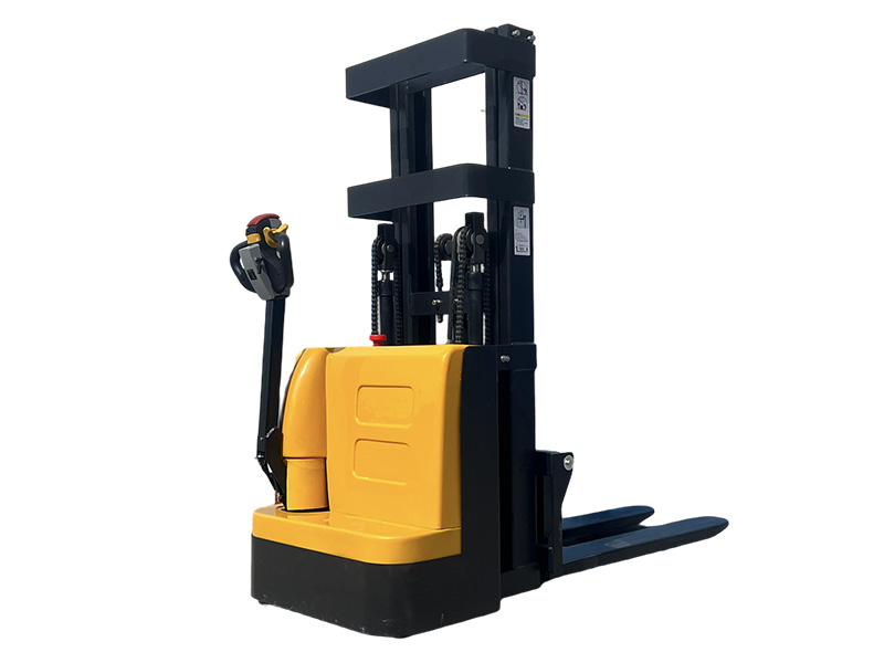 CDD-15（双油缸堆高车）