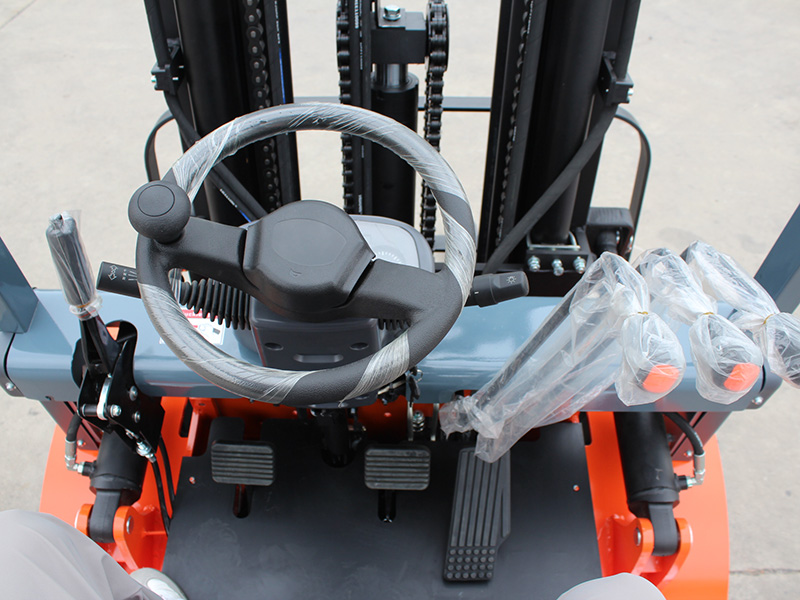 CPC30-KⅡ（KⅡ款 五十铃发动机 4.5米）